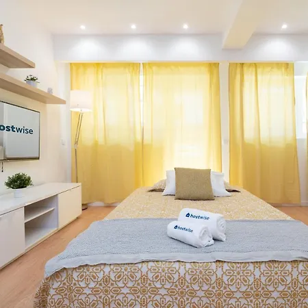 Apartment Sweet Sunny Flat W/ Balcony - Gaia